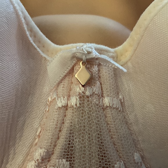 FANTASIE  blush colored underwire bra 30D NWT - Picture 2 of 6